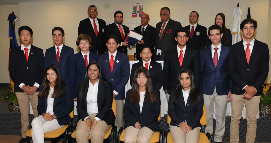 La Federación Dominicana de Golf presenta la Selección Nacional Juvenil