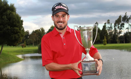 Mateo Gómez levantó el trofeo del Campeonato Nacional de Profesionales 2017