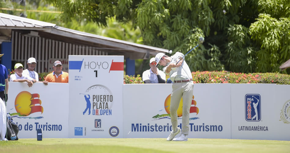 Tee-K Kelly aprieta el paso, gana por nueve golpes en Puerto Plata