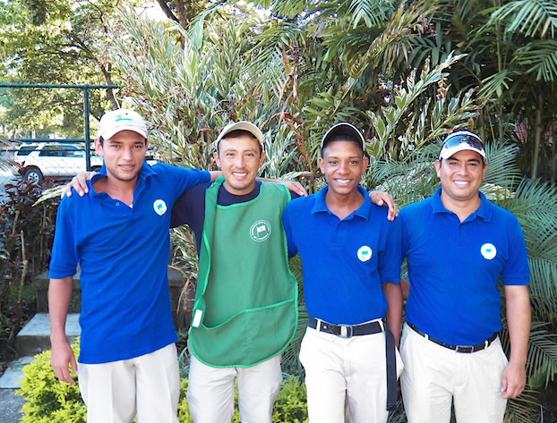 Club pionero de golf del país solidario con los Caddies