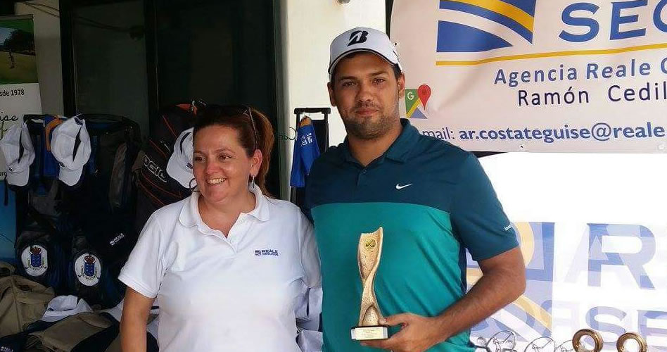 Jornada entretenida en el II Torneo REALE Seguros en Costa Teguise Golf