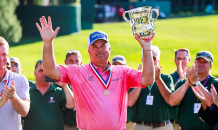 Kenny Perry impone su gran golf para triunfar en el US Senior Open; Monasterio finaliza 42°