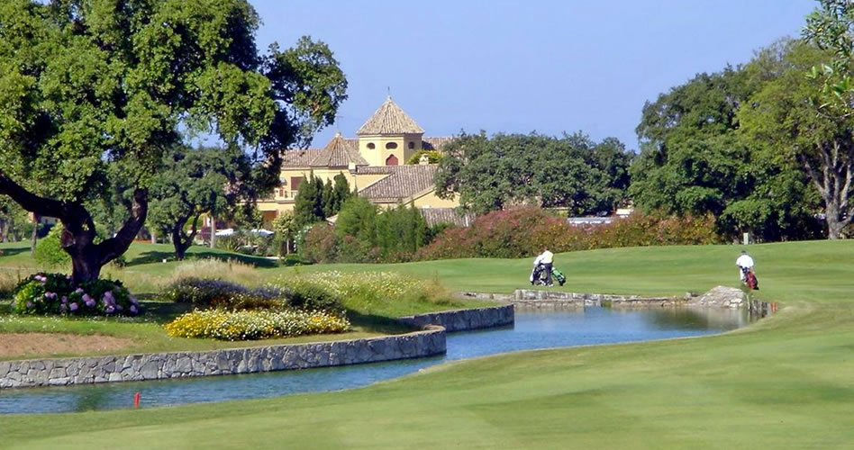 Los andaluces menores de 13 años jugarán gratis al Golf San Roque se apunta al programa “Golf Joven”