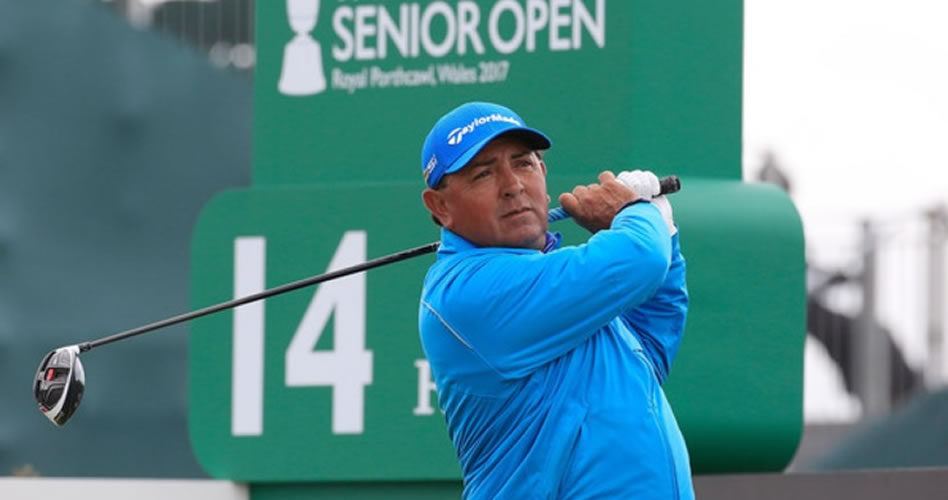 Molina brilla al ubicarse segundo en un día con condiciones brutales en el Senior Open Championship