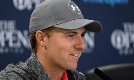 Spieth se divierte empatando marca de los 36 hoyos en Birkdale