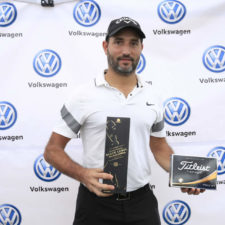 Consúltenos, S.A regaló un Volkswagen Jetta en el Volkswagen Masters