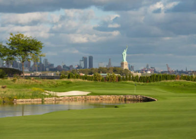 Liberty National Golf Club en imágenes (cortesía Stan Badz y Chris Condon / PGA Tour / Getty Images)