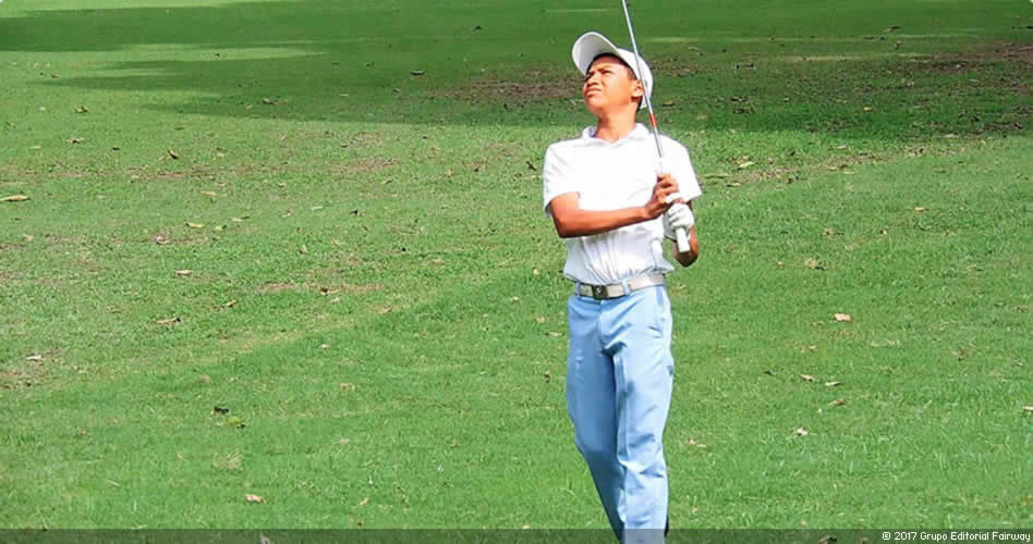 Un niño indígena rompe los estereotipos del golf en Venezuela