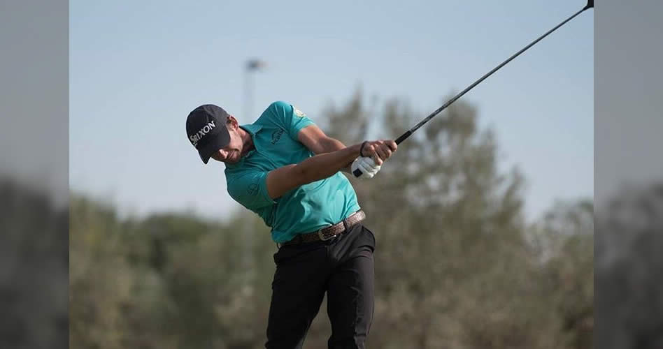 Javier Gallegos (-6) sigue enchufado y cada vez más cerca de la tarjeta