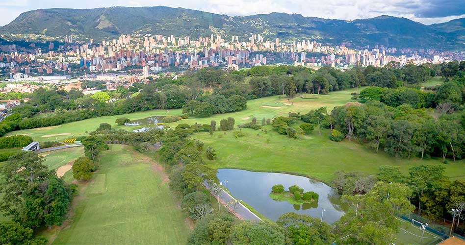 Los equipos colombianos al Suramericano Juvenil se preparan de cara al reto continental