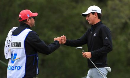 Histórico: Niemann se instala entre los 25 mejores del Valero Texas Open en su debut como profesional