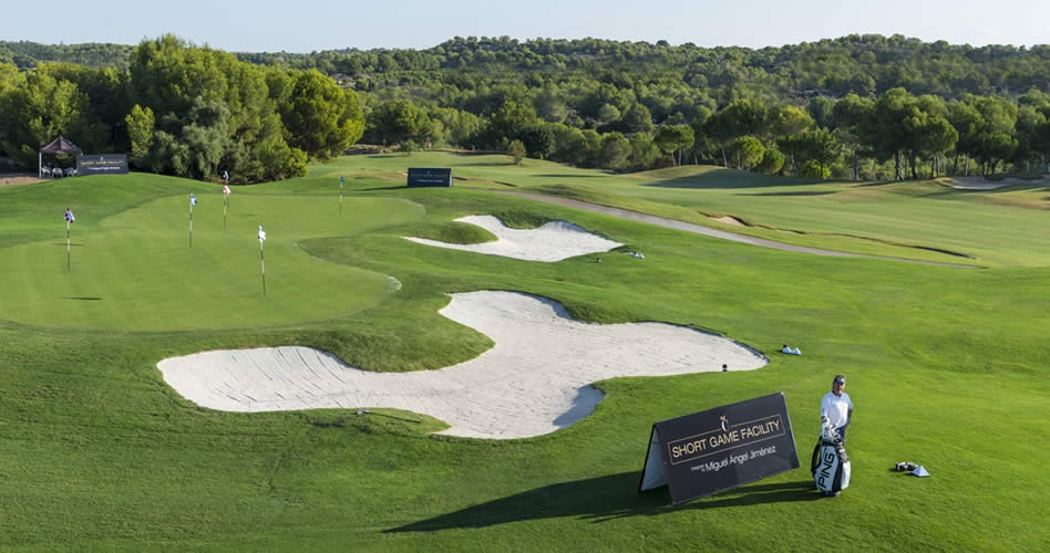 La Academia de Golf de Las Colinas Golf & Country Club se mantiene a la vanguardia