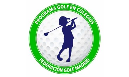 260 alumnos del colegio Jarama-Rivas juegan al golf