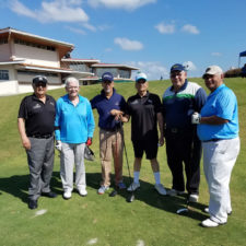 Rotarios apoyando con golf sus obras sociales