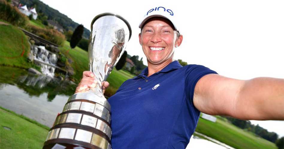 Angela Stanford gana su primer major en dramático final en el Evian; Torres culmina 26ª