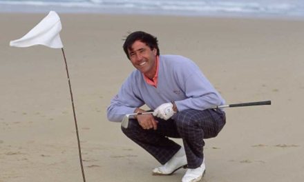 Los profesionales homenajean a Seve Ballesteros en Somo