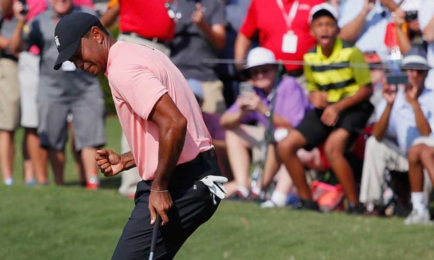 Tiger se hace escuchar en la cima del TOUR Championship