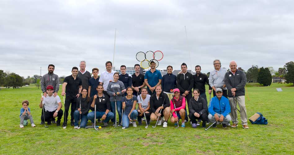 Atletas de distintas disciplinas jugaron al Golf