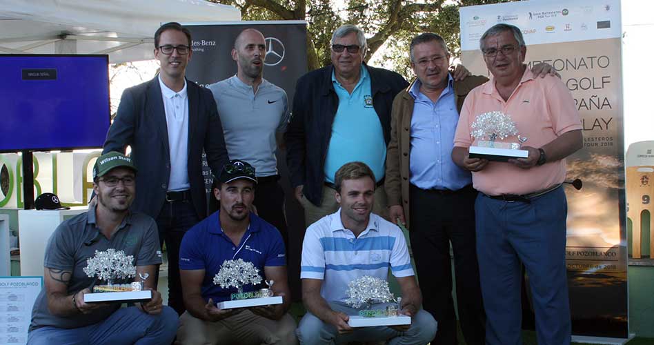 Leo Lilja ganador del Pro-Am y Carlos Sánchez del Reto Golf en la Plaza de Toros de Pozoblanco