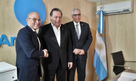 Panamá y Argentina firman convenio de cooperación turística