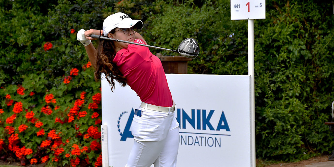 Cristina Ochoa sigue al frente del Annika Invitational a falta de una ronda