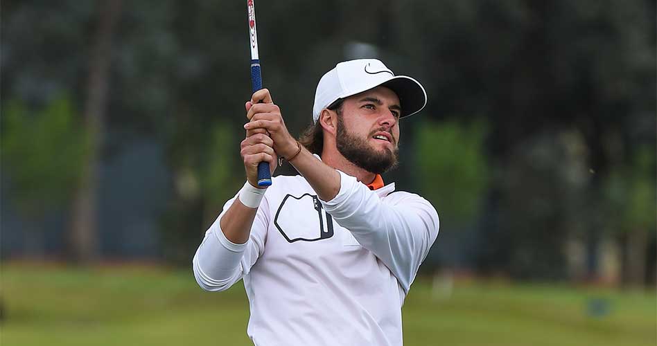 Benítez asume liderato a la mitad del VISA Open de Argentina