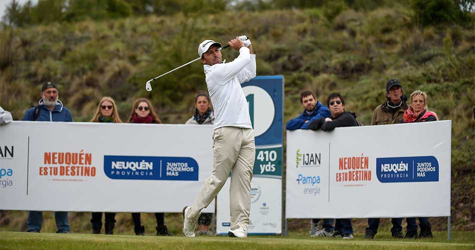 Carranza toma ventaja de tres golpes en el Neuquén Argentina Classic