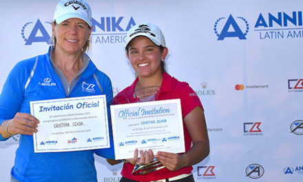 La colombiana Cristina Ochoa, la ganadora al final del Annika Invitational Latin America