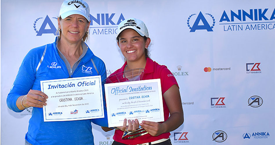 La colombiana Cristina Ochoa, la ganadora al final del Annika Invitational Latin America