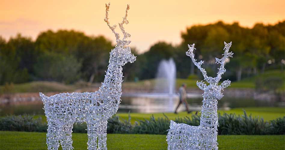 Celebre la Navidad y de la bienvenida al 2019 en Las Colinas Golf & Country Club, un mundo aparte