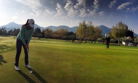 El golf profesional vuelve a Lauro Golf Resort