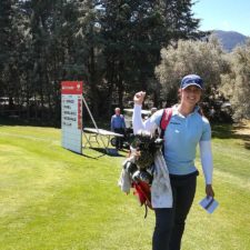 Nuria Iturrios se impone a lo grande en el Santander Golf Tour de Málaga