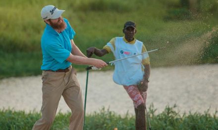 Evan Harmeling asume el control en Jamaica