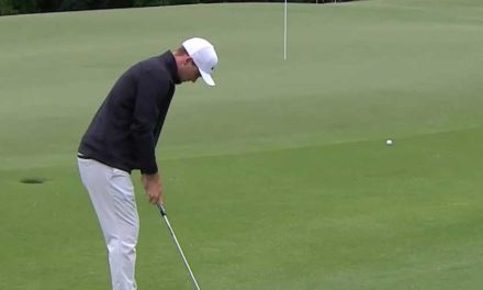 Increíble putt de Henley desde fuera del green y con 3 caídas