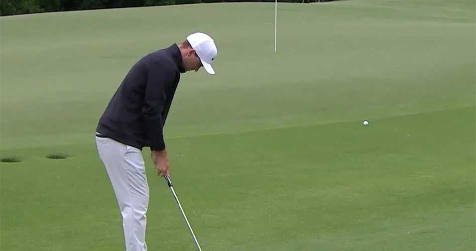 Increíble putt de Henley desde fuera del green y con 3 caídas