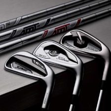 Titleist presenta los nuevos hierros Serie-T potenciados con Max Impact