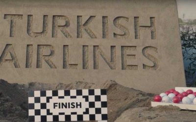 La sorpresa del Turkish Airlines Open: la carrera Epic Golf Ball entre esculturas de arena