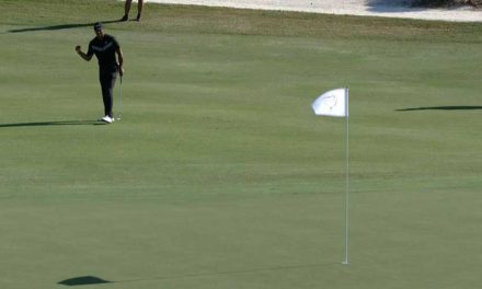 Tiger se lleva el Golpe del Día en el Hero World Challenge tras esta frivolidad desde fuera del green