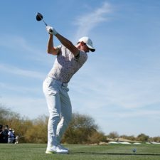 Brooks Koepka ganó por segunda vez el Waste Management Phoenix Open