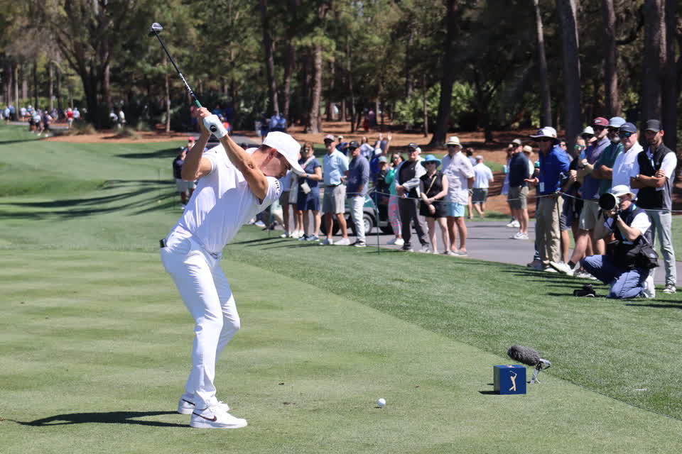 Camilo Villegas es uno de los líderes en The Players Championship