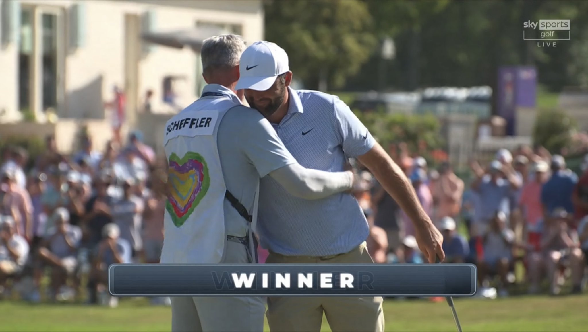 Scottie Scheffler celebra su victoria en el FedEx St. Jude Championship 2026 en Memphis